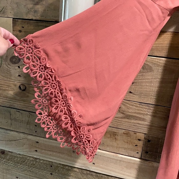 Forever 21 Long Sleeve Cutout Back Dress🍑 - Picture 8 of 15